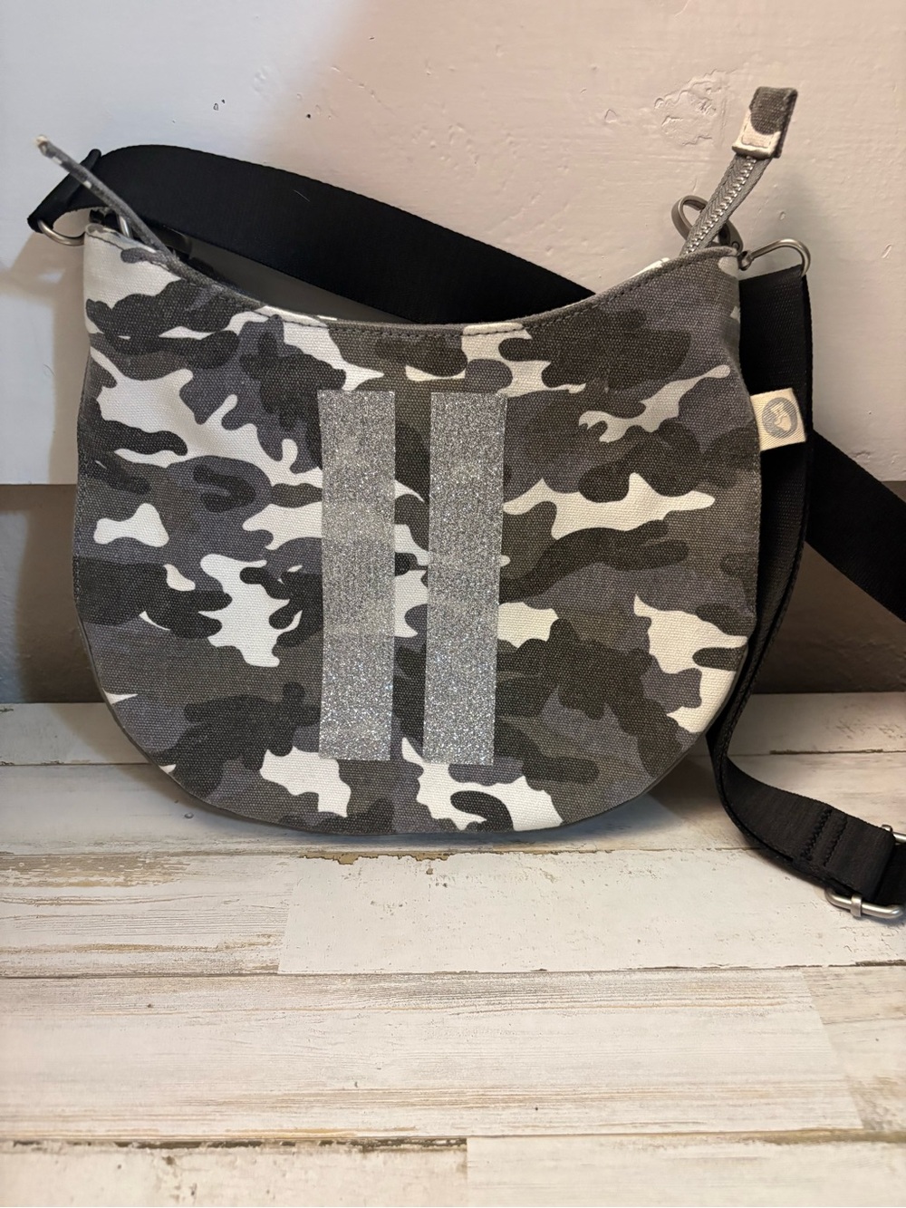 Koala Kanvas bag Gray Camo Crossbody Bag with Silver Glitter Stripes